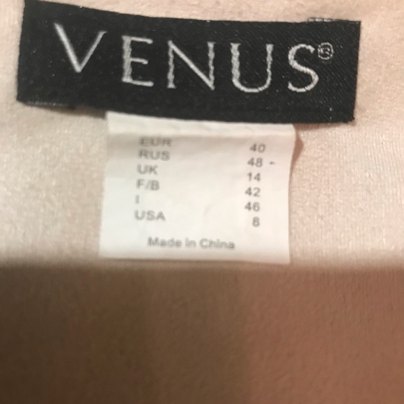 Venus Brand Faux Suede Cream Coat Size 8 - Picture 4 of 5